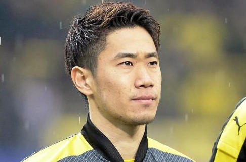 于是，他对宋婉婷说道：婉婷，我先打个电话。